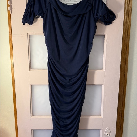 VENUS Dresses & Skirts - VENUS One Shoulder Navy Dress